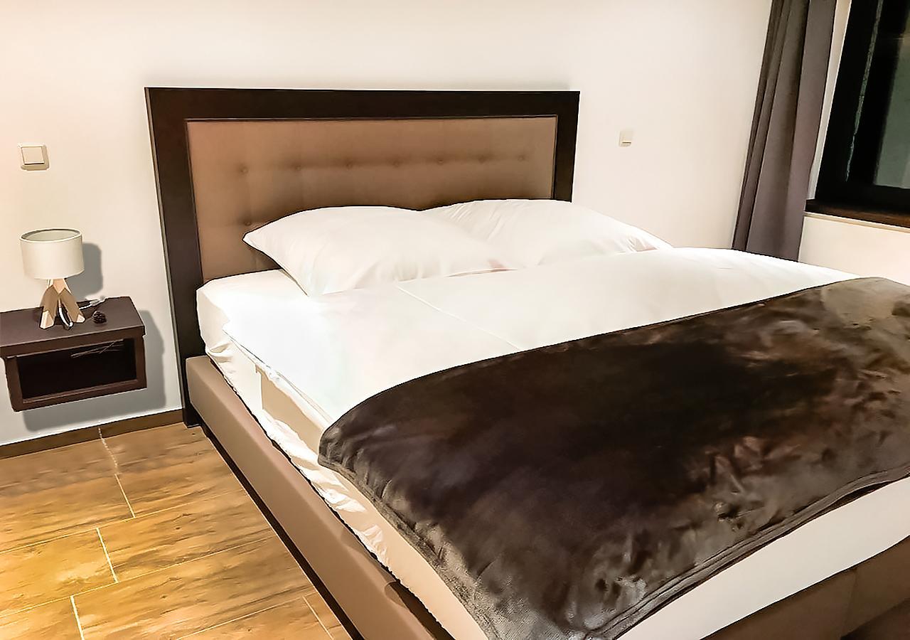 Das Tann Rooms & Wine ทาเลอ ภายนอก รูปภาพ