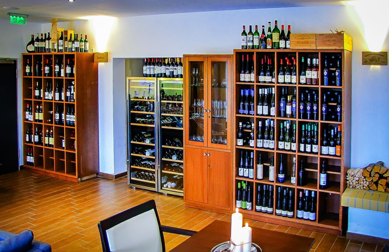 Das Tann Rooms & Wine ทาเลอ ภายนอก รูปภาพ
