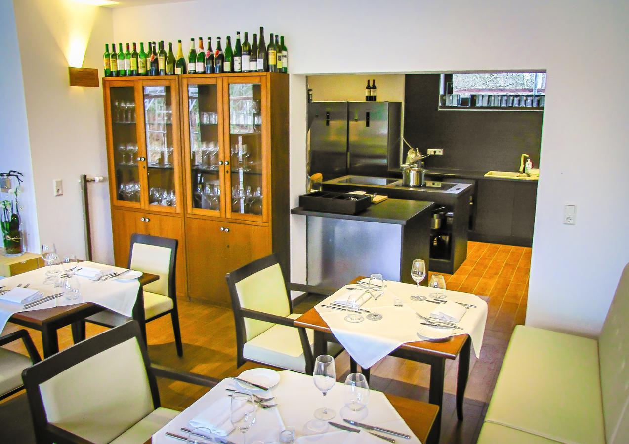 Das Tann Rooms & Wine ทาเลอ ภายนอก รูปภาพ